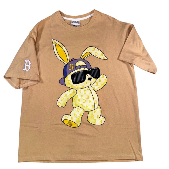 MLB Other - MLB Boston Red Sox Bunny Graphic T-Shirt Tan Short Sleeve Mens Tee NWOT